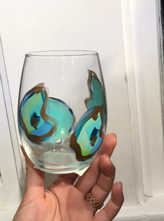 Turquoise Oyster Wine Glass